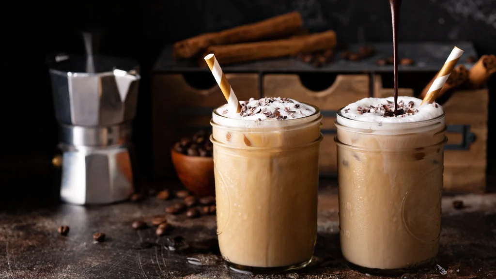 how to make an iced caramel macchiato